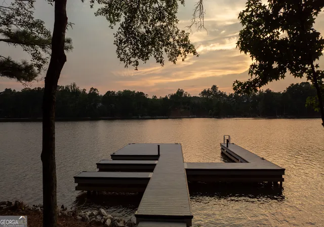 5th image of 1221 Broadpoint Dr, Greensboro, GA 30642 | MLS# 10567932