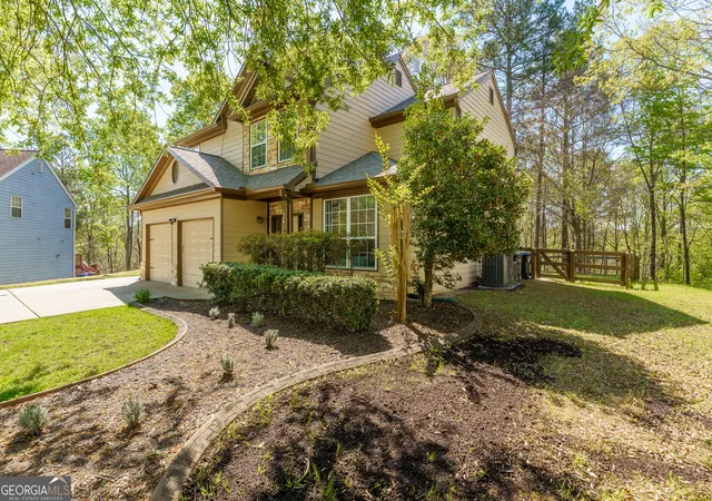 3rd image of 774 Weller Path, Sugar Hill, GA 30518 | MLS# 10730478