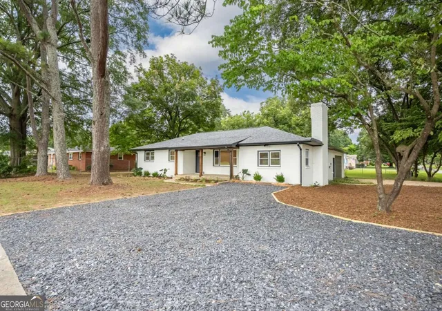 1st image of 604 Mission Rd Sw, Cartersville, GA 30120 | MLS# 10826267