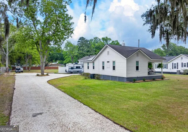 Homes for sale in Garden City, GA | 90 Varnedoe Ave, Garden City, GA 31408 | MLS# 10742198