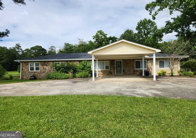 1st image of 110 Gum Creek Rd, Oxford, GA 30054 | MLS# 10681153