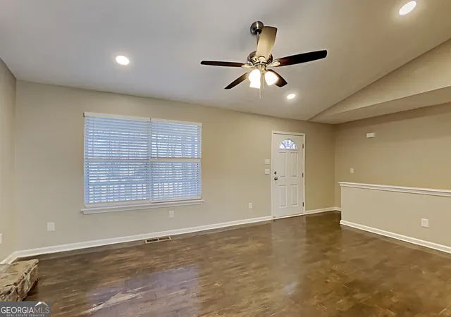 Homes for sale in Gainesville, GA | 5665 Lakeview Ct, Gainesville, GA 30506 | MLS# 10719156