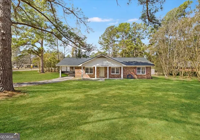 3rd image of 809 N Main St, Statesboro, GA 30458 | MLS# 10732003