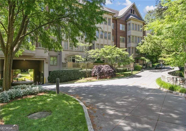 Condo for sale at 1717 N Decatur Rd NE #221, Atlanta, GA 30307 | MLS# 10880288