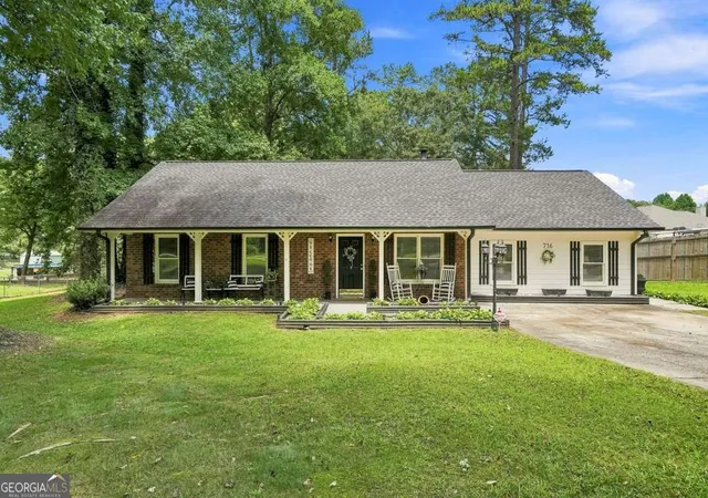 2nd image of 716 County Line Auburn Rd, Winder, GA 30680 | MLS# 10815271