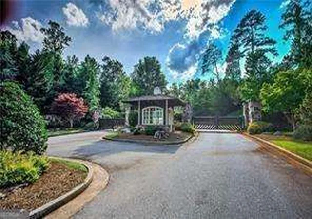 Homes for sale in Gainesville, GA | 5954 Watermark Cvs, Gainesville, GA 30506 | MLS# 10790063