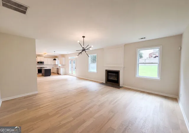 Photo 3 of Single family home for sale at 3718 Park Hill Cir, Loganville, GA 30052 | MLS# 10806402 | Listing updated on 2026-09-18