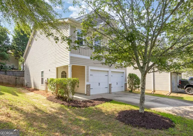 2nd image of 122 Hidden Crk, Canton, GA 30114 | MLS# 10815796