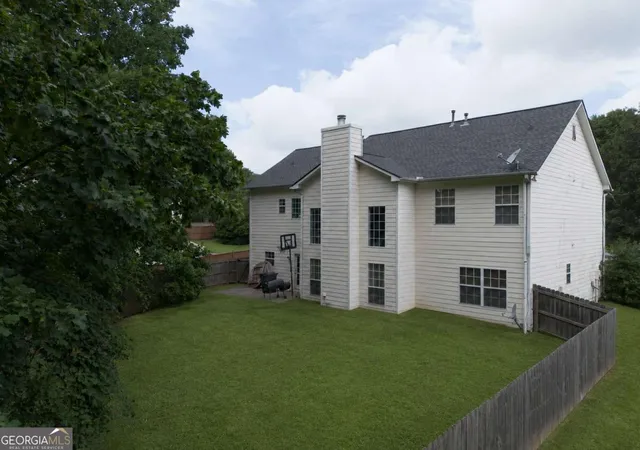 27th image of 685 Taylor School Dr Ne, Lawrenceville, GA 30043 | MLS# 10812931