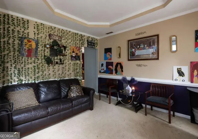 4th image of 685 Taylor School Dr Ne, Lawrenceville, GA 30043 | MLS# 10812931