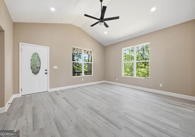 Photo 4 of Single family home for sale at 171 N Dale St, Calhoun, GA 30701 | MLS# 10804674 | Listing updated on 2026-09-11
