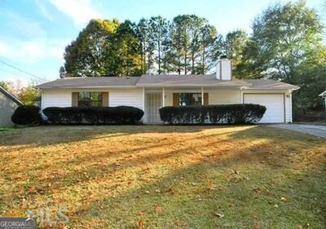 Photo 1 of Single family home for sale at 1077 Walnut Crk Ln, Jonesboro, GA 30238 | MLS# 10829818 | Listing updated on 2026-09-28