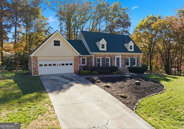 Photo 3 of Single family home for sale at 2334 Pine Point Dr, Lawrenceville, GA 30043 | MLS# 10780341 | Listing updated on 2026-09-06