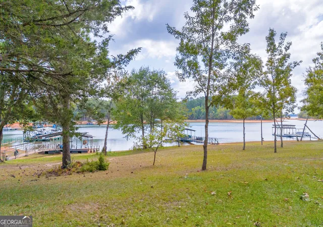 1st image of 179 Bamboo Pt, Hartwell, GA 30643 | MLS# 10720160