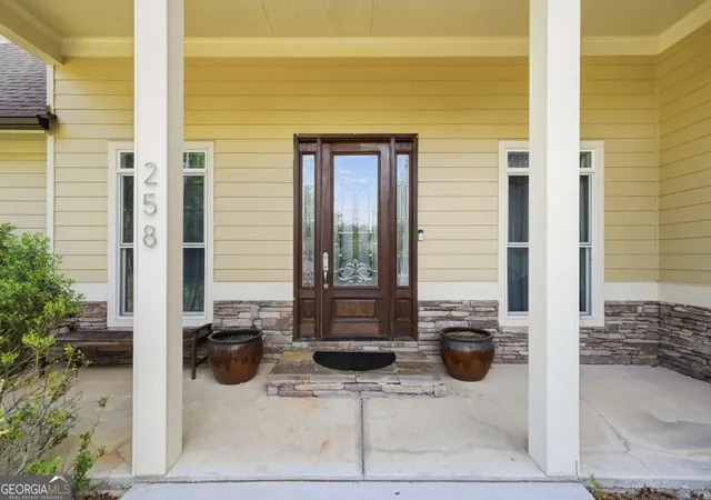 Photo 3 of Single family home for sale at 258 White Antelope St, Waleska, GA 30183 | MLS# 10757007 | Listing updated on 2026-08-24