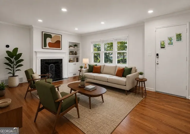 Photo 3 of Single family home for sale at 1397 Downs Dr, Atlanta, GA 30311 | MLS# 10818469 | Listing updated on 2026-09-09