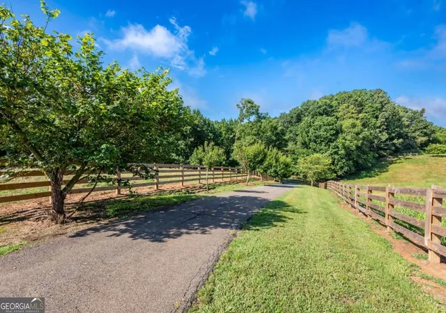 Photo 3 of House for sale at 755 Harris Rd, Jasper, GA 30143 | MLS# 10671199 | Listing updated on 2026-08-18