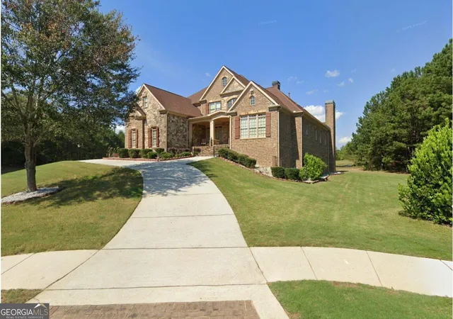 Photo 2 of Sale Pending at 5300 Brookhollow Dr, Douglasville, GA 30135 | MLS# 10632547 | Listing updated on 2026-09-05
