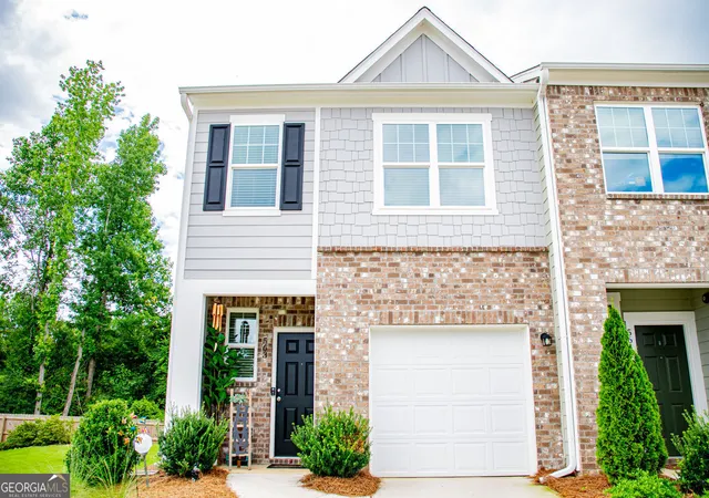 1st image of 563 Magnolia Cir, Palmetto, GA 30268 | MLS# 10819465