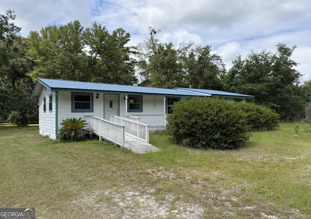 1st image of 29104 Us 17, Waverly, GA 31565 | MLS# 10806556