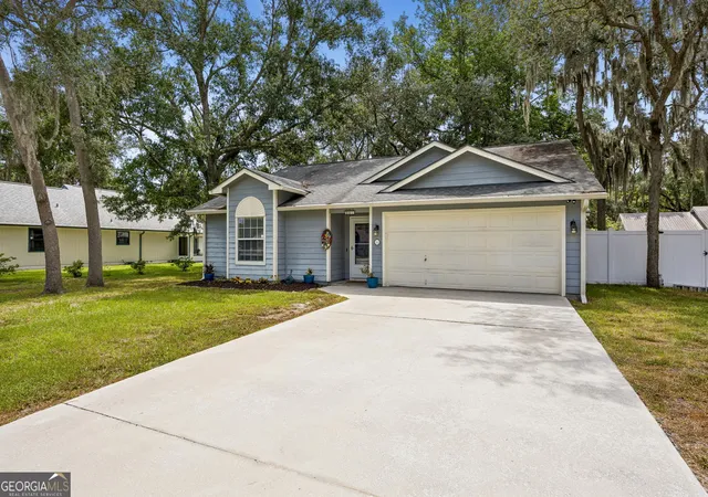 2nd image of 301 Faye Ct, St. Marys, GA 31558 | MLS# 10805221