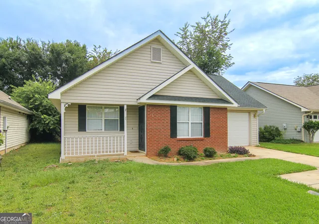 Homes for sale in Warner Robins, GA | 103 Eagles Rdg, Warner Robins, GA 31093 | MLS# 10783613