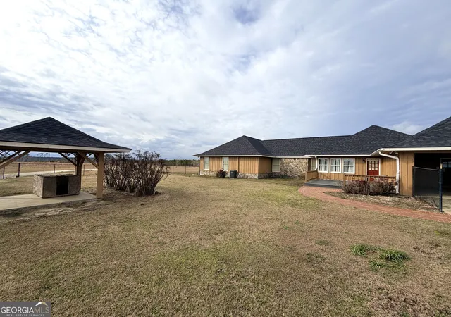 3rd image of 2166 Ga Hwy 199, Mount Vernon, GA 30445 | MLS# 10834518