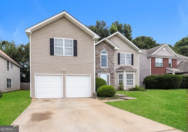 Photo 2 of Single family home for sale at 11627 Kades Trl, Lovejoy, GA 30228 | MLS# 10800460 | Listing updated on 2026-08-10