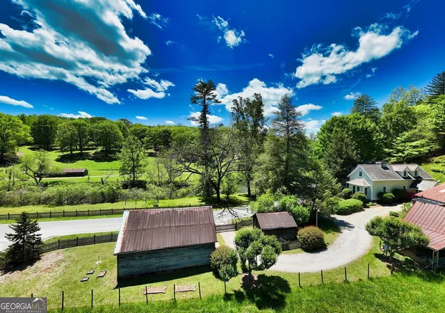 Photo 1 of Single family home for sale at 2350 Dial Rd, Blue Ridge, GA 30513 | MLS# 10363751 | Listing updated on 2026-09-18