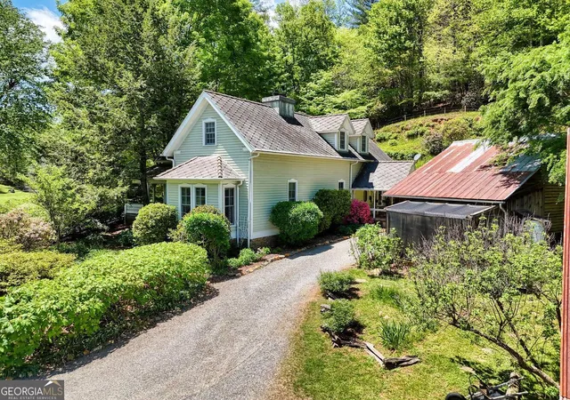 Photo 3 of Single family home for sale at 2350 Dial Rd, Blue Ridge, GA 30513 | MLS# 10363751 | Listing updated on 2026-09-18