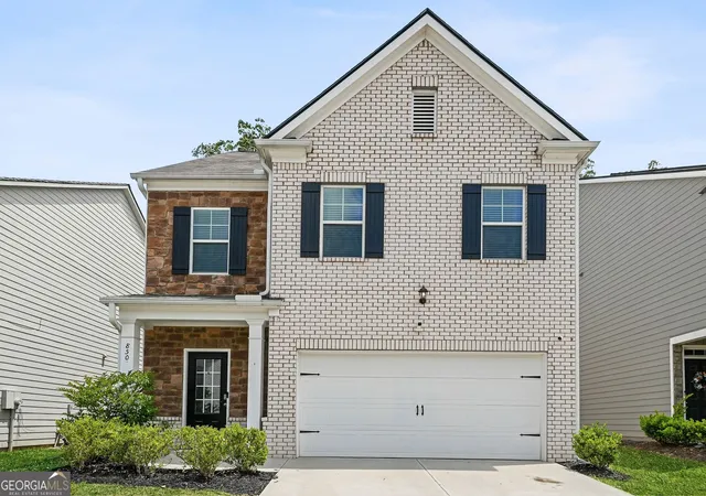 Photo 1 of Single family home for sale at 850 Bentley Dr, Fairburn, GA 30213 | MLS# 10772001 | Listing updated on 2026-09-04