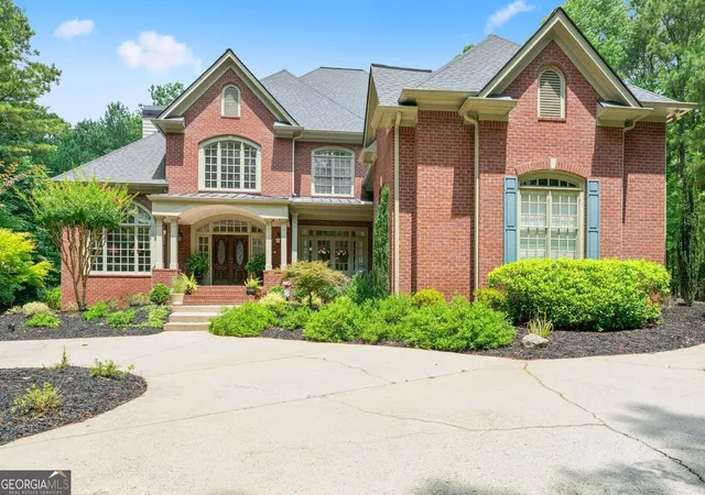 Photo 3 of Single family home for sale at 110 Smith Forest Ln, Alpharetta, GA 30004 | MLS# 10804550 | Listing updated on 2026-09-15