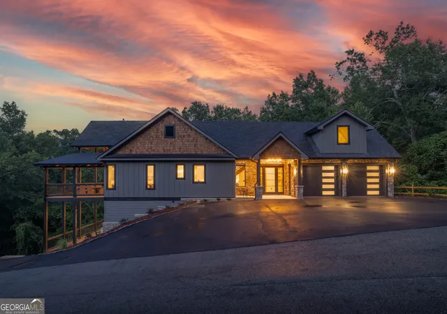 Photo 1 of Single family home for sale at 44 Staurolite Mountain Rd, Blue Ridge, GA 30513 | MLS# 10806514 | Listing updated on 2026-09-07