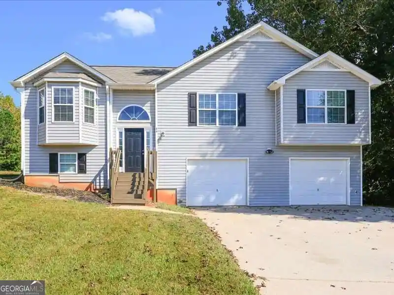 Single family home for sale at 44 Twin Oaks Trl, Dallas, GA 30157 | MLS# 10874146