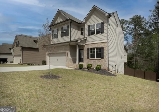 Photo 2 of Single family home for sale at 225 Evergreen Way, Loganville, GA 30052 | MLS# 10801555 | Listing updated on 2026-09-15