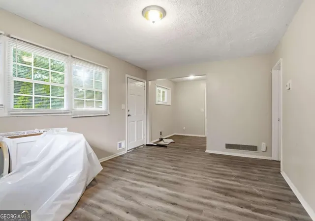 Photo 4 of Single family home for sale at 1836 Evans Dr SW, Atlanta, GA 30310 | MLS# 10812320 | Listing updated on 2026-09-07