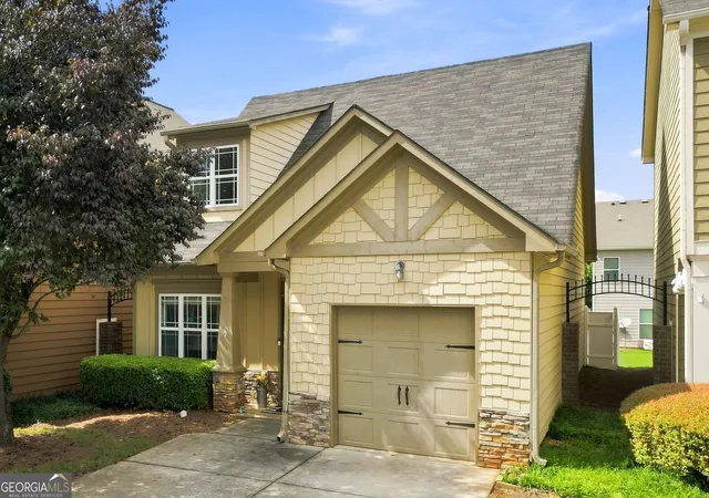 2nd image of 65 Highland Pointe Cir E, Dawsonville, GA 30534 | MLS# 10825412
