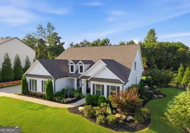 Photo 2 of Single family home for sale at 6510 Serene Way, Dawsonville, GA 30534 | MLS# 10828351 | Listing updated on 2026-09-26