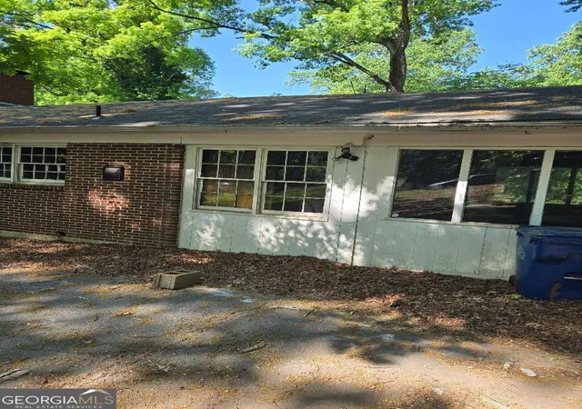 4th image of 1045 Peyton Rd Sw, Atlanta, GA 30311 | MLS# 10790947
