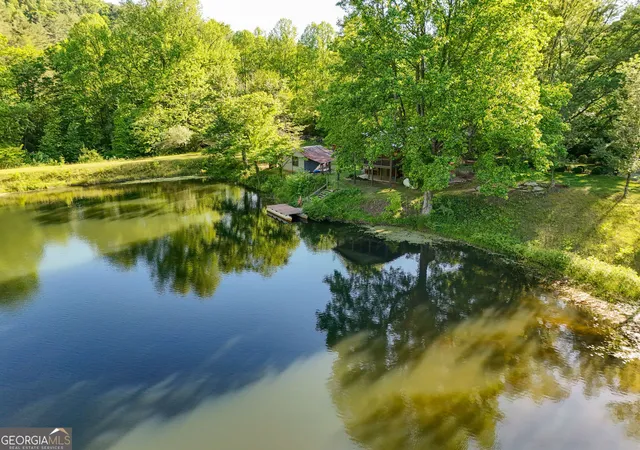 Photo 3 of Single family home for sale at 11868 Warwoman Rd, Clayton, GA 30525 | MLS# 10723151 | Listing updated on 2026-06-25