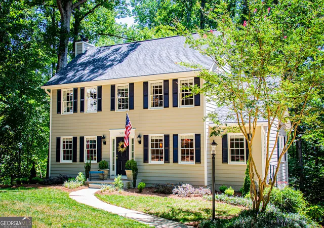 Photo 3 of Single family home for sale at 3191 Cedardale Dr, Douglasville, GA 30135 | MLS# 10833297 | Listing updated on 2026-10-10