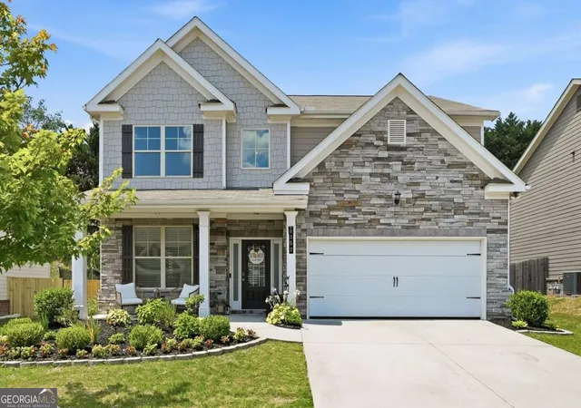 1st image of 352 Hinton Farm Wy, Dacula, GA 30019 | MLS# 10803685