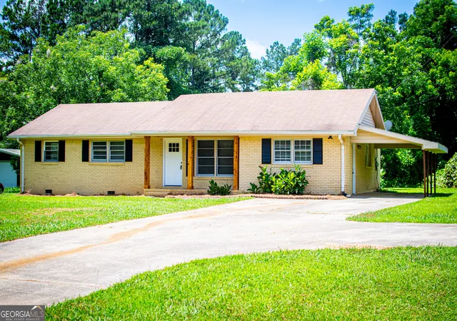 Photo 2 of Single family home for sale at 615 Old Camp Church Rd, Carrollton, GA 30117 | MLS# 10800494 | Listing updated on 2026-09-12