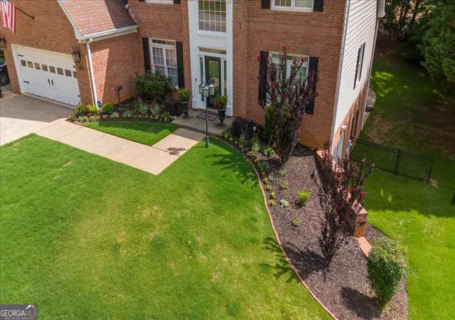 Photo 3 of Single family home for sale at 2638 Waters Edge Dr, Gainesville, GA 30504 | MLS# 10825865 | Listing updated on 2026-09-09