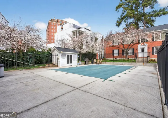 Photo 18 of Condo for sale at 3675 Peachtree Rd Ne #19, Atlanta, GA 30319 | MLS# 10834723 | Listing updated on 2026-09-10