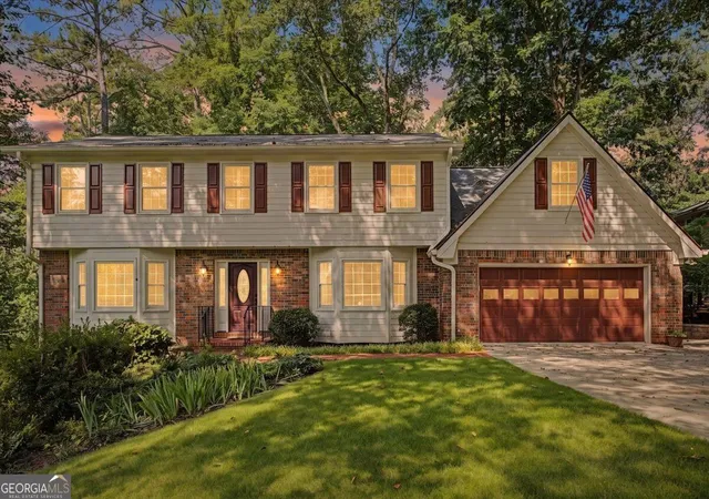 Photo 1 of Single family home for sale at 1663 Huntingford Dr, Marietta, GA 30068 | MLS# 10708606 | Listing updated on 2026-09-19