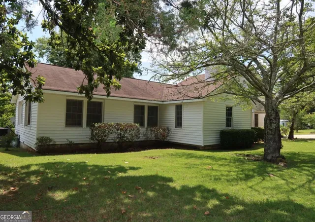 Homes for sale in Milledgeville, GA | 372 Old Monticello Rd, Milledgeville, GA 31061 | MLS# 10797227