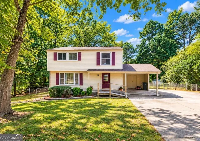 Photo 1 of Single family home for sale at 3197 Sunderland Dr, Snellville, GA 30039 | MLS# 10880207 | Listing updated on 2026-10-28