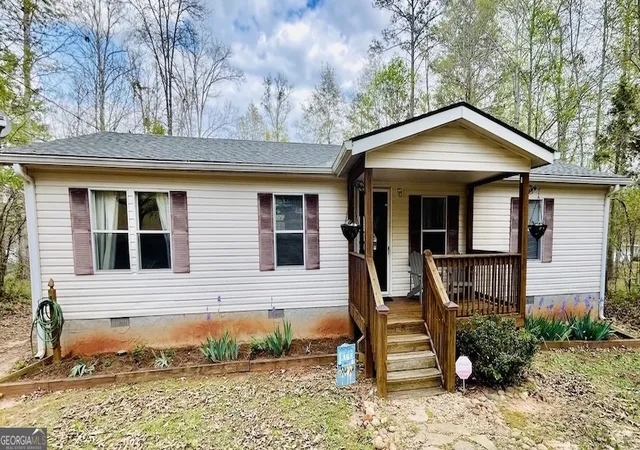 Homes for sale in Milledgeville, GA | 244 Merry Dr Nw, Milledgeville, GA 31061 | MLS# 10782624