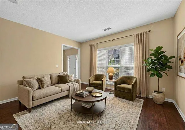 3rd image of 11675 Crossington Rd, Johns Creek, GA 30005 | MLS# 10800198